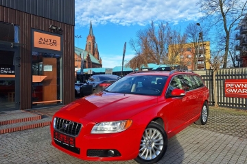 Volvo V70 2.0D Summum