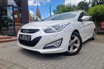 Hyundai i40 Kombi blue 1.6 Family
