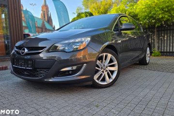 Opel Astra 1.4 Turbo Innovation