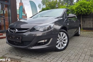 Opel Astra 1.4 Turbo Innovation